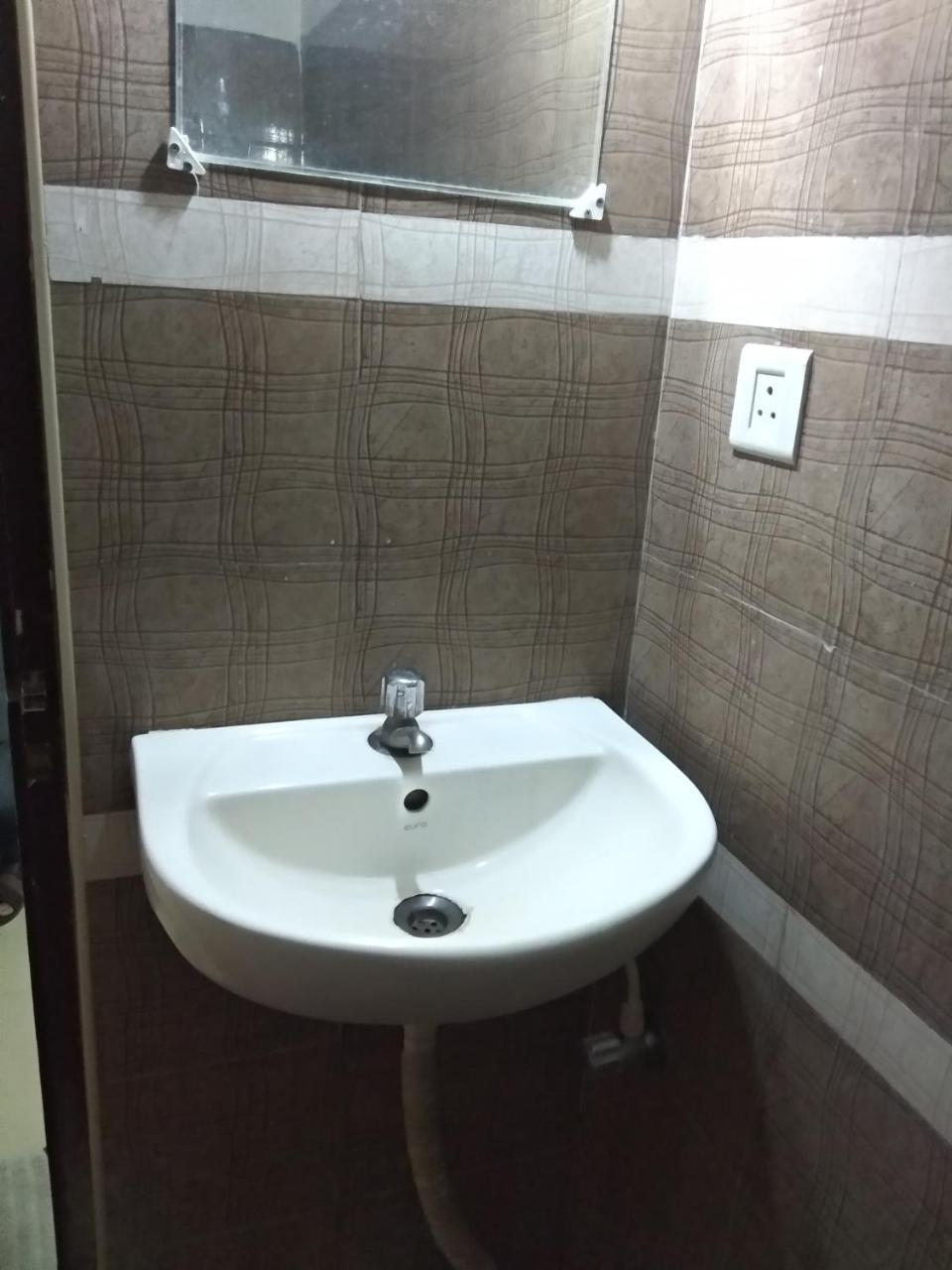 Sai Tirumala Residency Tirupati Eksteriør bilde