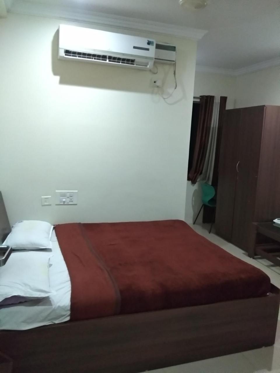 Sai Tirumala Residency Tirupati Eksteriør bilde