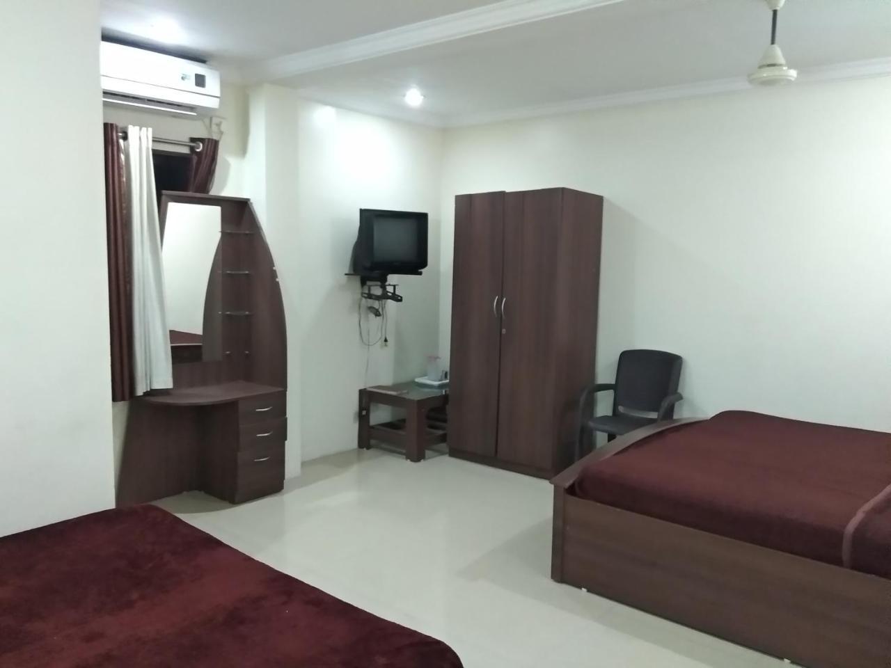 Sai Tirumala Residency Tirupati Eksteriør bilde