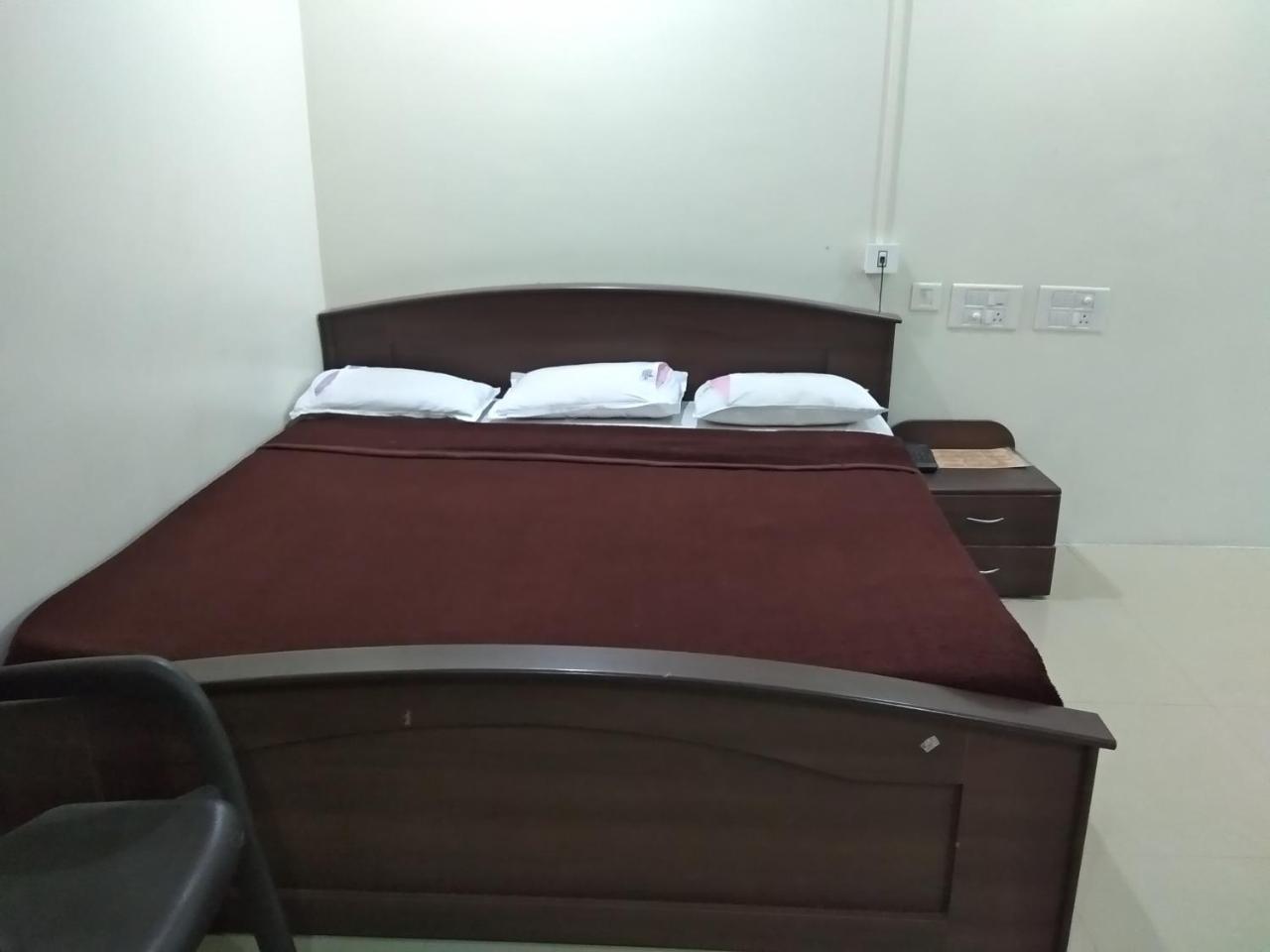 Sai Tirumala Residency Tirupati Eksteriør bilde